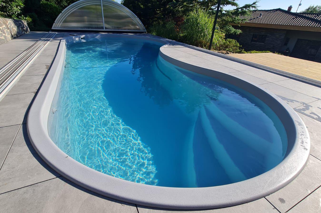 Pool remodeling services